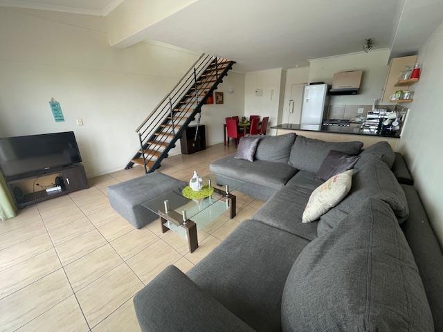 To Let 2 Bedroom Property for Rent in Observatory Western Cape